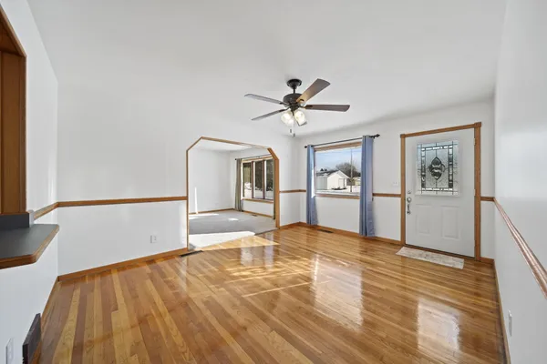 $210,000 | 1840 Taylor Drive, Adrian, MI 49221