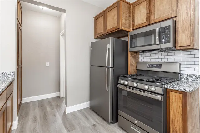 $699,000 | 322-410 East Division Street, Muenster, TX 76252