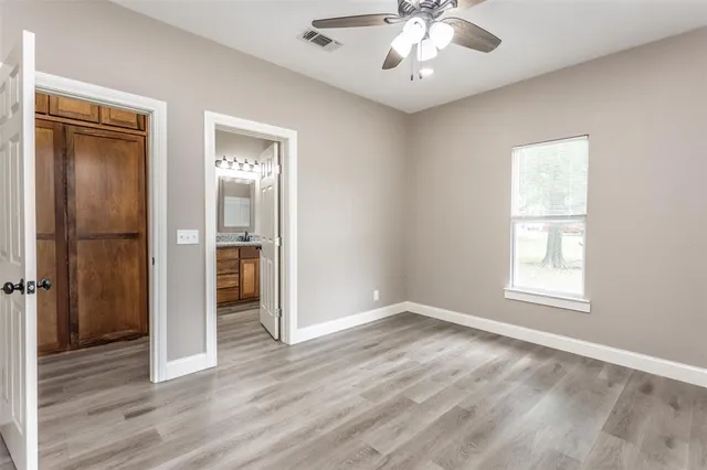 $699,000 | 322-410 East Division Street, Muenster, TX 76252