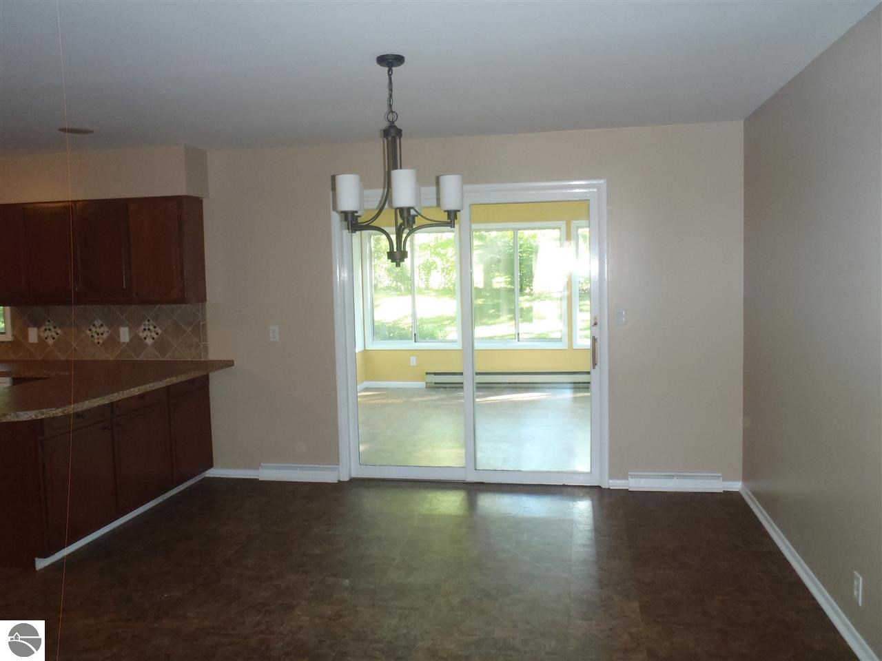 710 Bloomfield Road Traverse City, MI 49686 - Photo 17 of 26 1775676-17.JPG