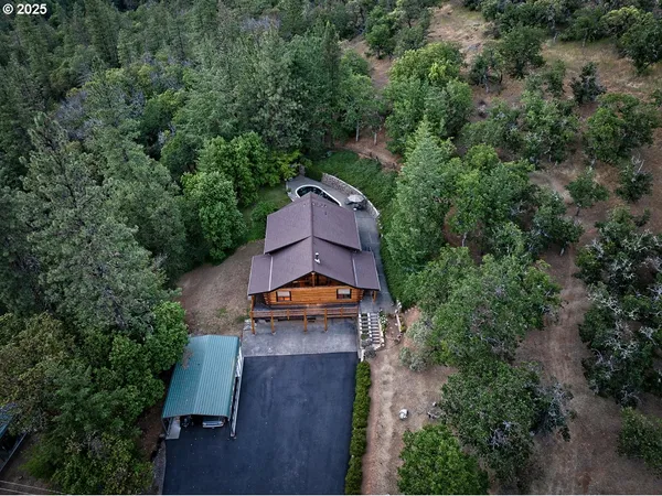 $2,350,000 | 5361 Highway 238, Jacksonville, OR 97530