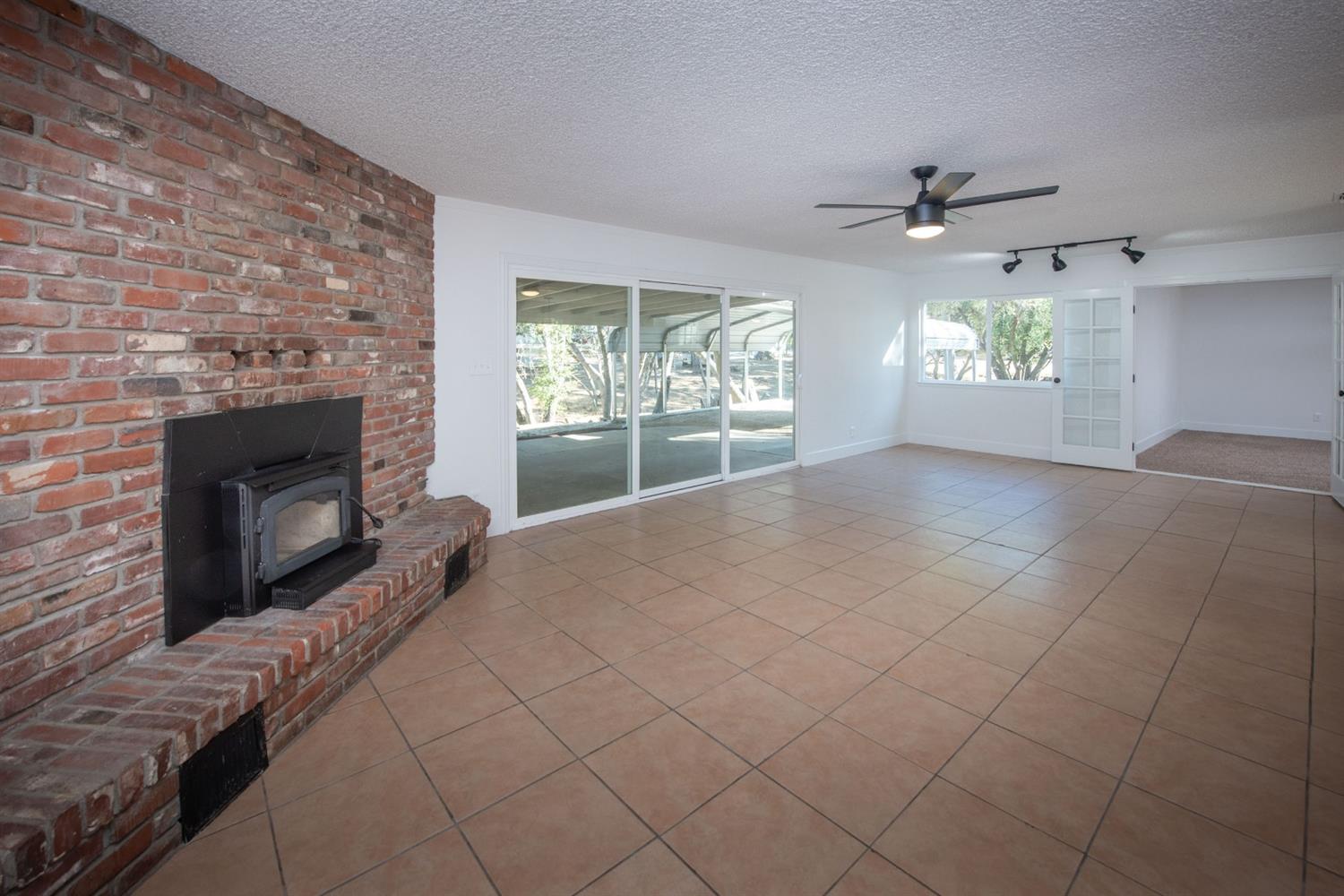 47459 Modoc Road Coarsegold, CA 93614 - Photo 17 of 38 Gallery Image 17