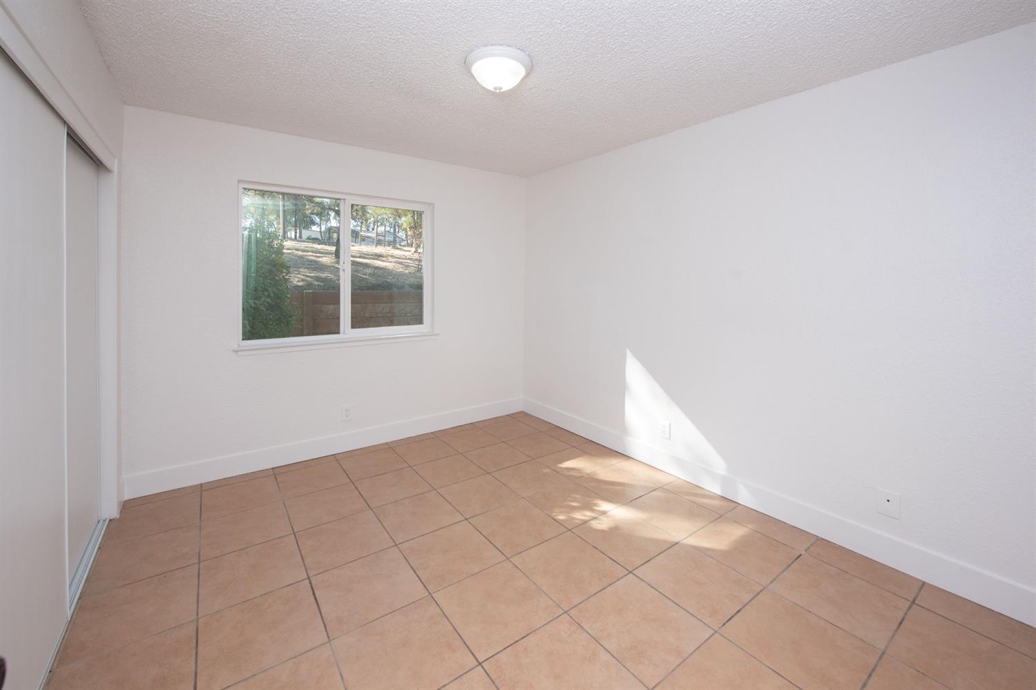 47459 Modoc Road Coarsegold, CA 93614 - Photo 22 of 38 Gallery Image 22