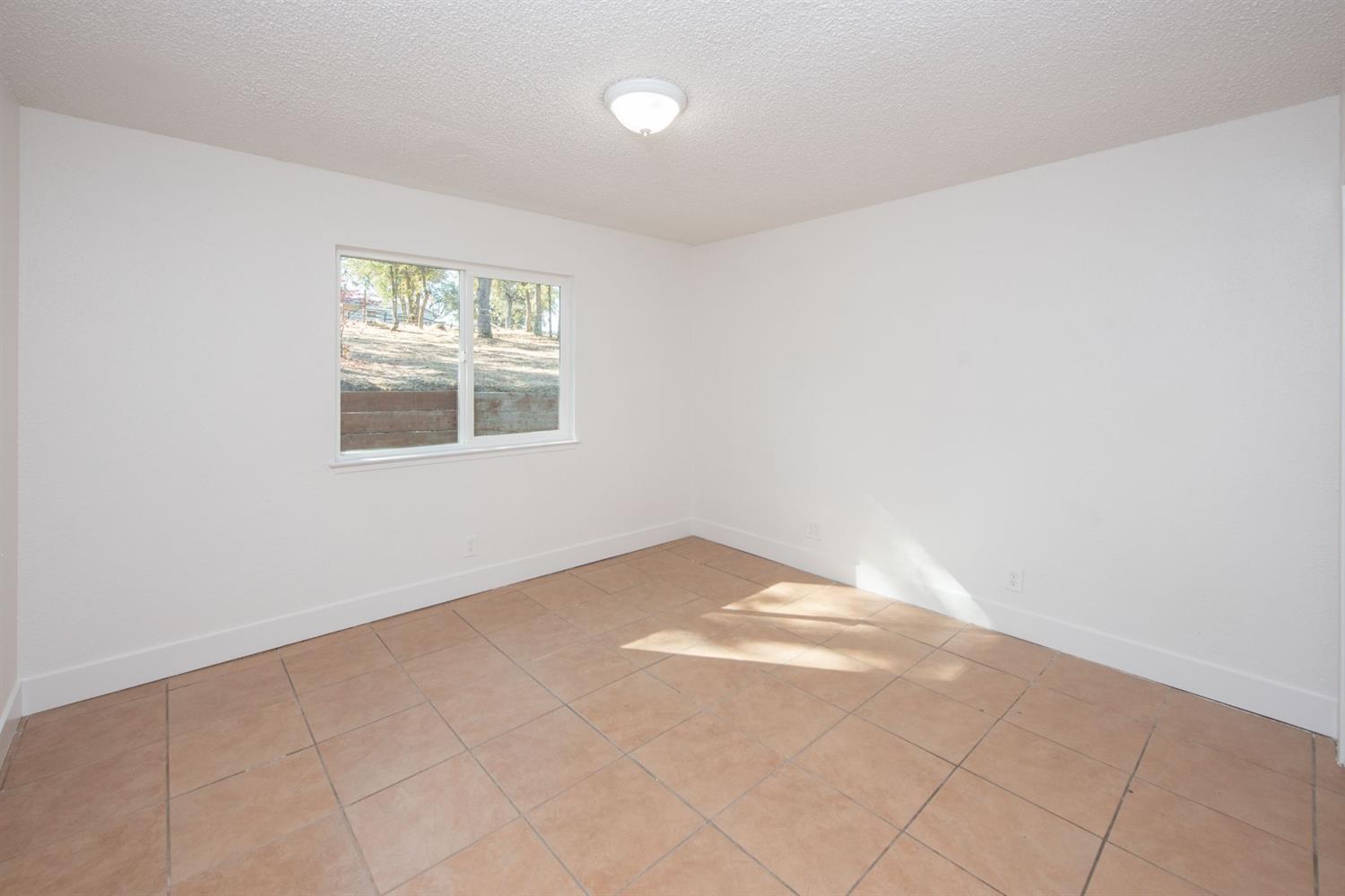 47459 Modoc Road Coarsegold, CA 93614 - Photo 24 of 38 Gallery Image 24