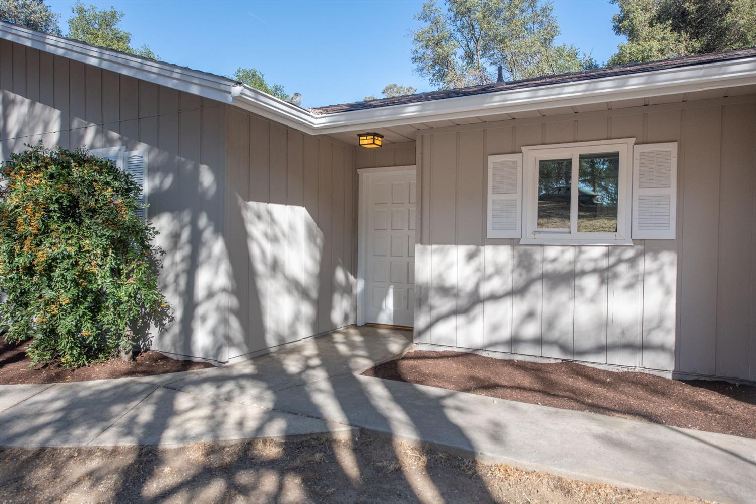 47459 Modoc Road Coarsegold, CA 93614 - Photo 8 of 38 Gallery Image 8