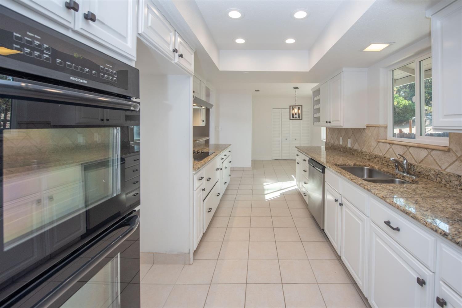 47459 Modoc Road Coarsegold, CA 93614 - Photo 9 of 38 Gallery Image 9