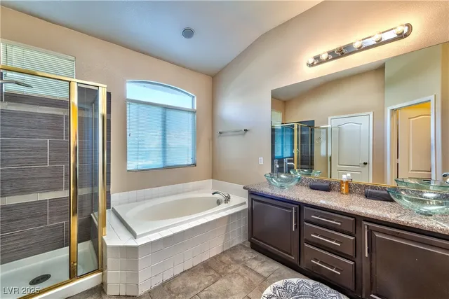 $3,000 | 8704 Las Posas Avenue, Las Vegas, NV 89147