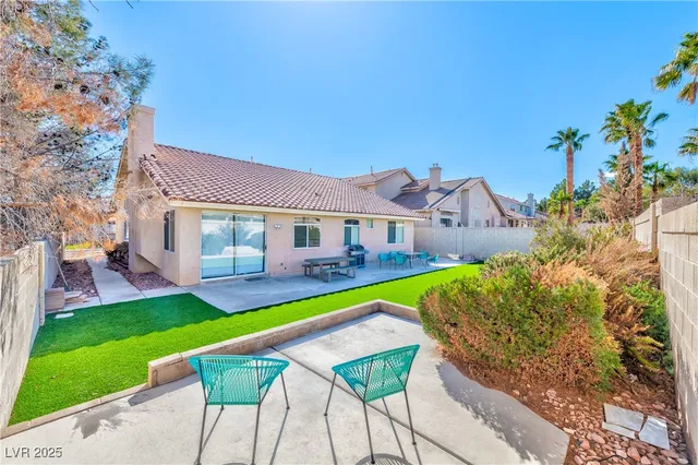 $3,000 | 8704 Las Posas Avenue, Las Vegas, NV 89147