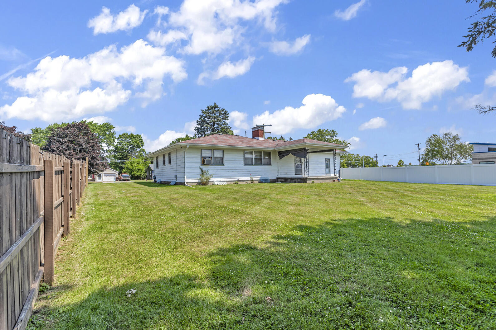 1313 West Parnall Road Jackson, MI 49201 - Photo 18 of 22 0N0A3131