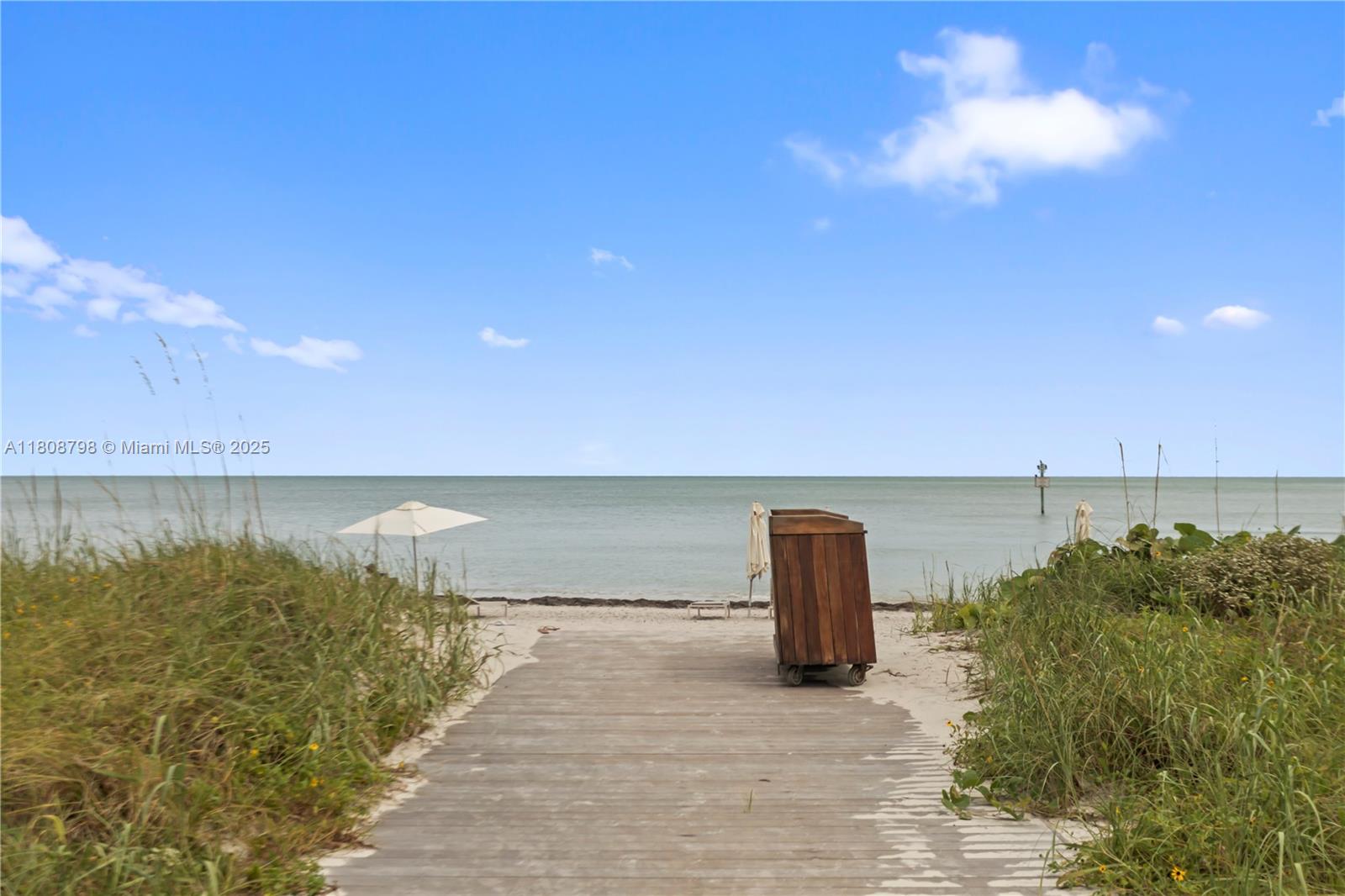 350 Ocean Drive, Unit 904N Key Biscayne, FL 33149 - Photo 38 of 41 a view of a lake view