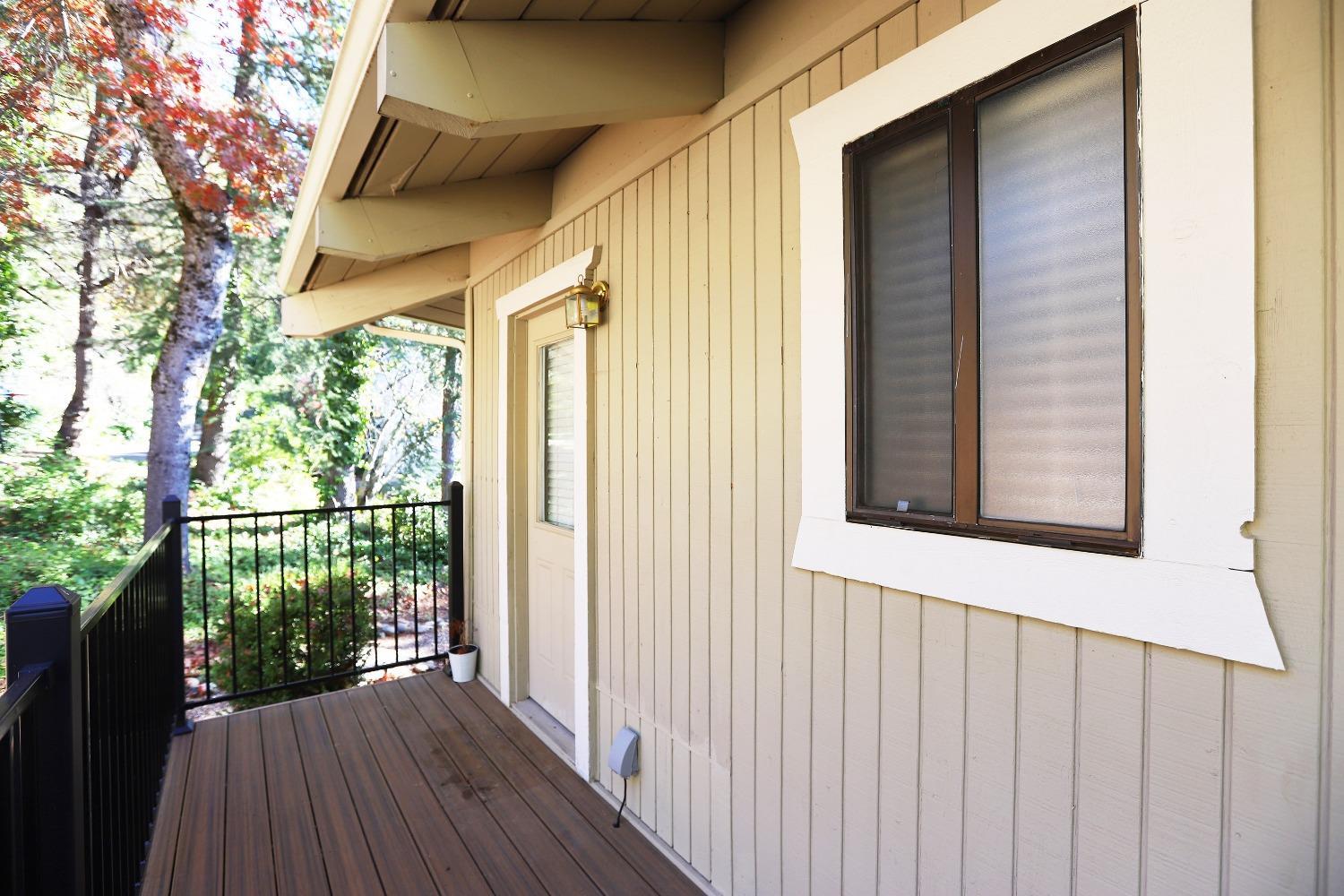 1870 Cable Road Camino, CA 95709 - Photo 8 of 36 a view of a balcony with wooden floor