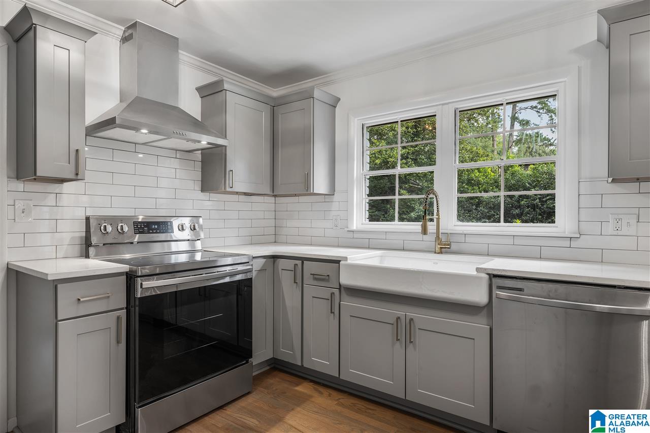 4043 Montevallo Road Birmingham, AL 35213 - Photo 2 of 23