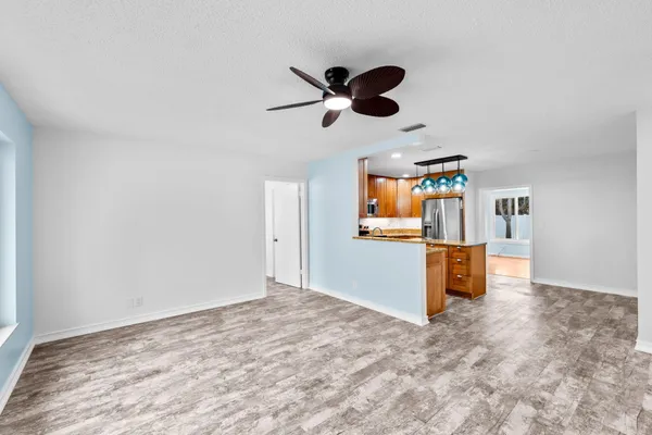 $3,500 | 8675 Southwest Keathley Court, Hobe Sound, FL 33455