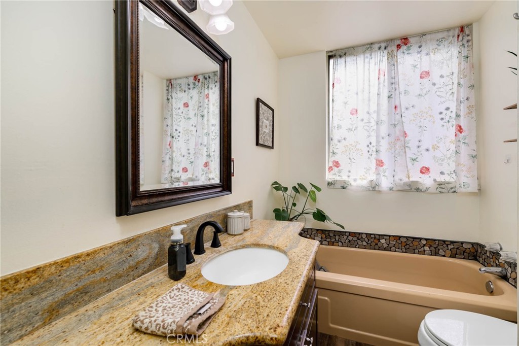 6979 Palm Court, Unit 141N Riverside, CA 92506 - Photo 13 of 23