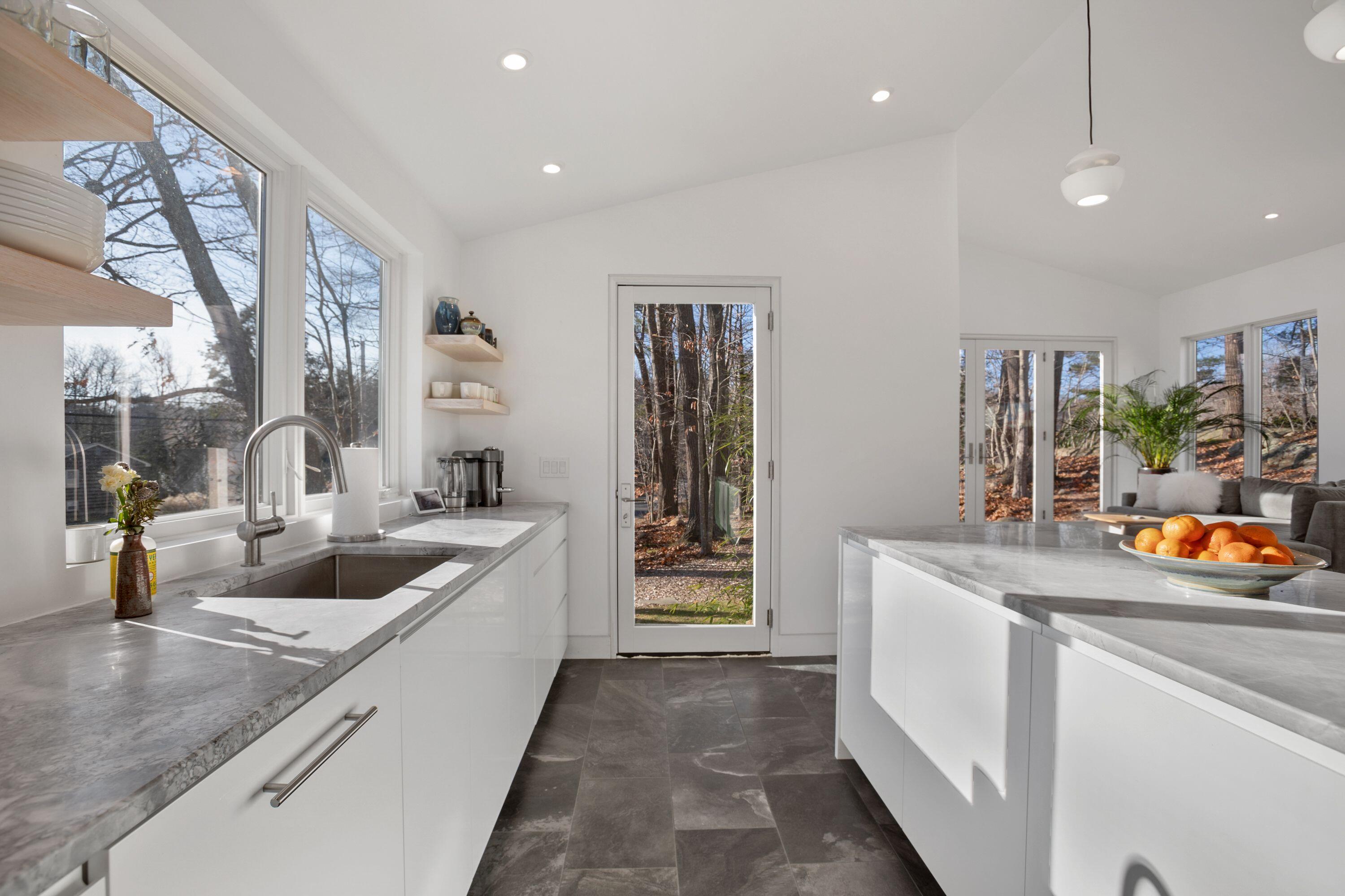 87 Oakhurst Road Cape Elizabeth, ME 04107 - Photo 10 of 45 14