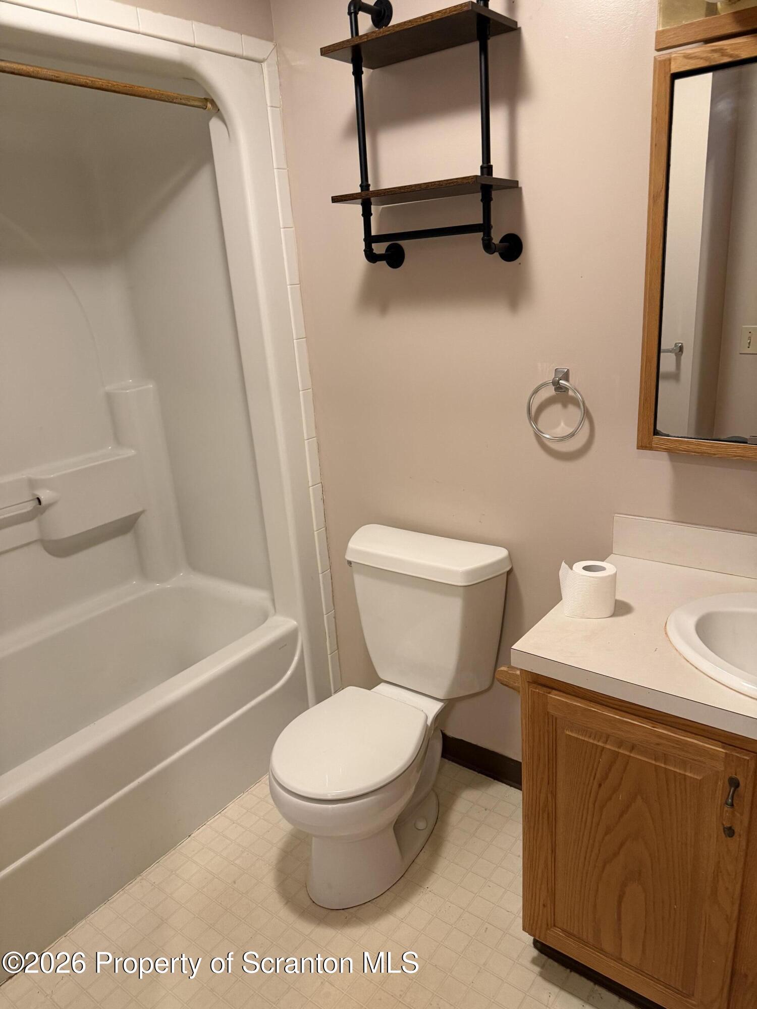 609 Main Street, Unit B Avoca, PA 18641 - Photo 9 of 11 Bathroom