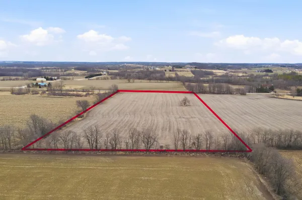 $165,000 | Hayton Road, New Holstein, WI 53061