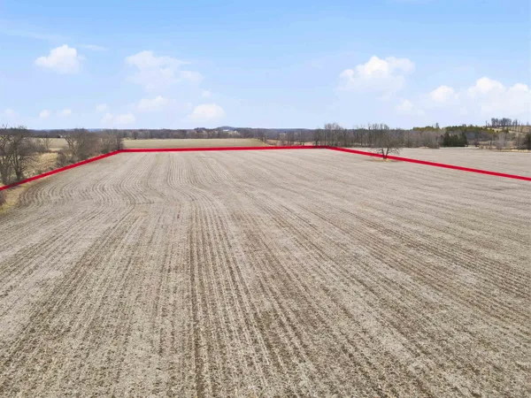 $165,000 | Hayton Road, New Holstein, WI 53061