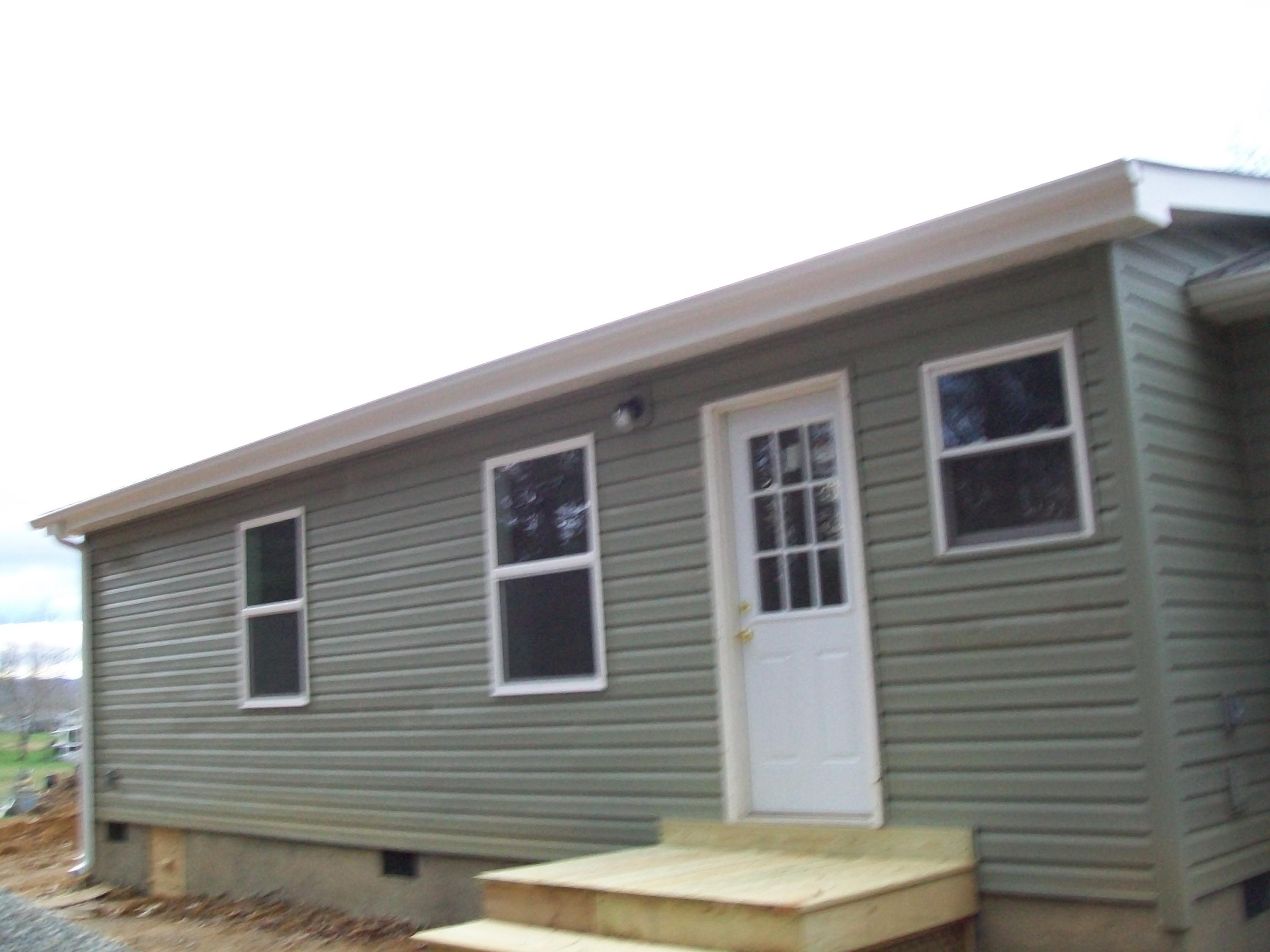 207 Timber Ridge Fincastle, VA 24090 - Photo 25 of 28 Back of home
