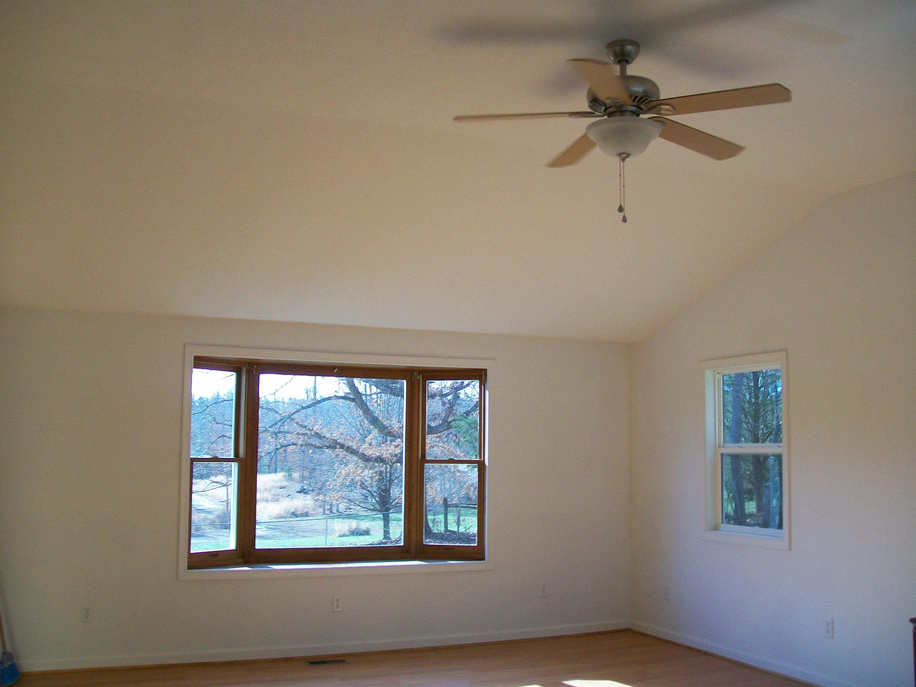 207 Timber Ridge Fincastle, VA 24090 - Photo 4 of 28 Family Room 2