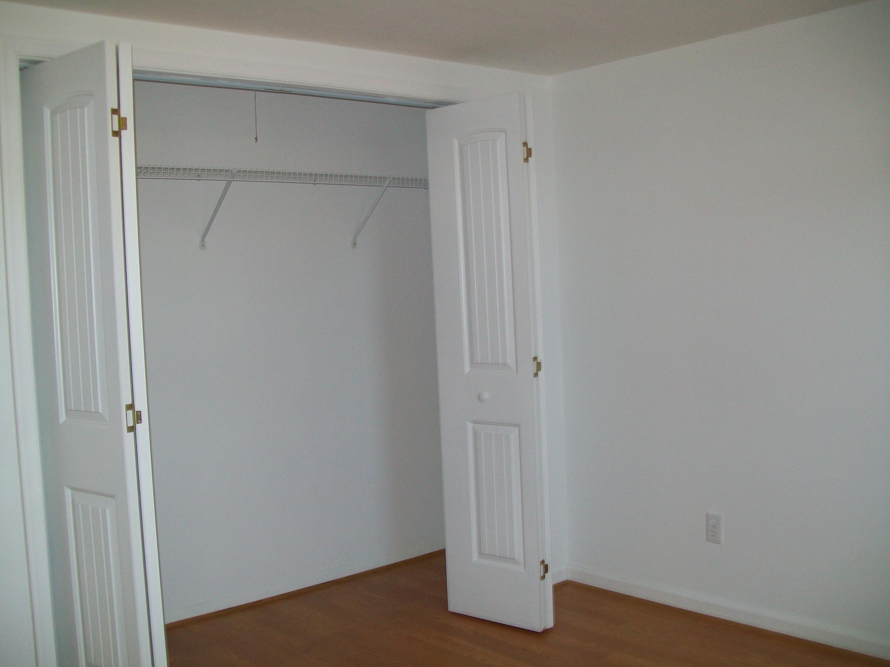 207 Timber Ridge Fincastle, VA 24090 - Photo 9 of 28 Bedroom 1