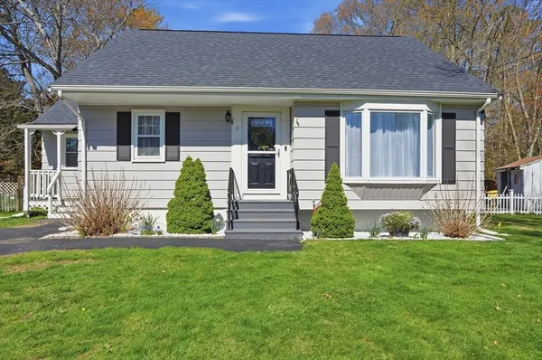 $500,000 | 6 David Drive, Blackstone, MA 01504