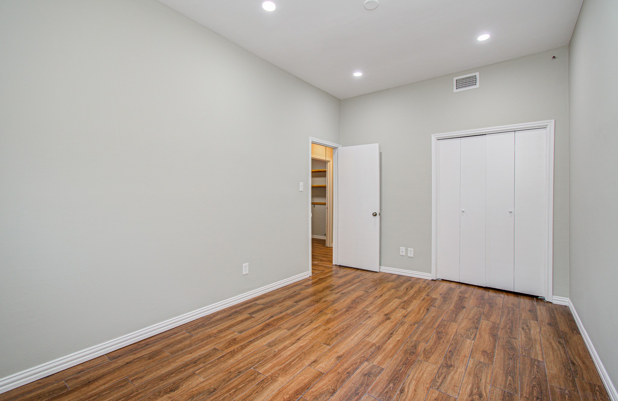 10546 Rippling Fields Drive Houston, TX 77064 - Photo 26 of 31 Secondary Bedroom 3