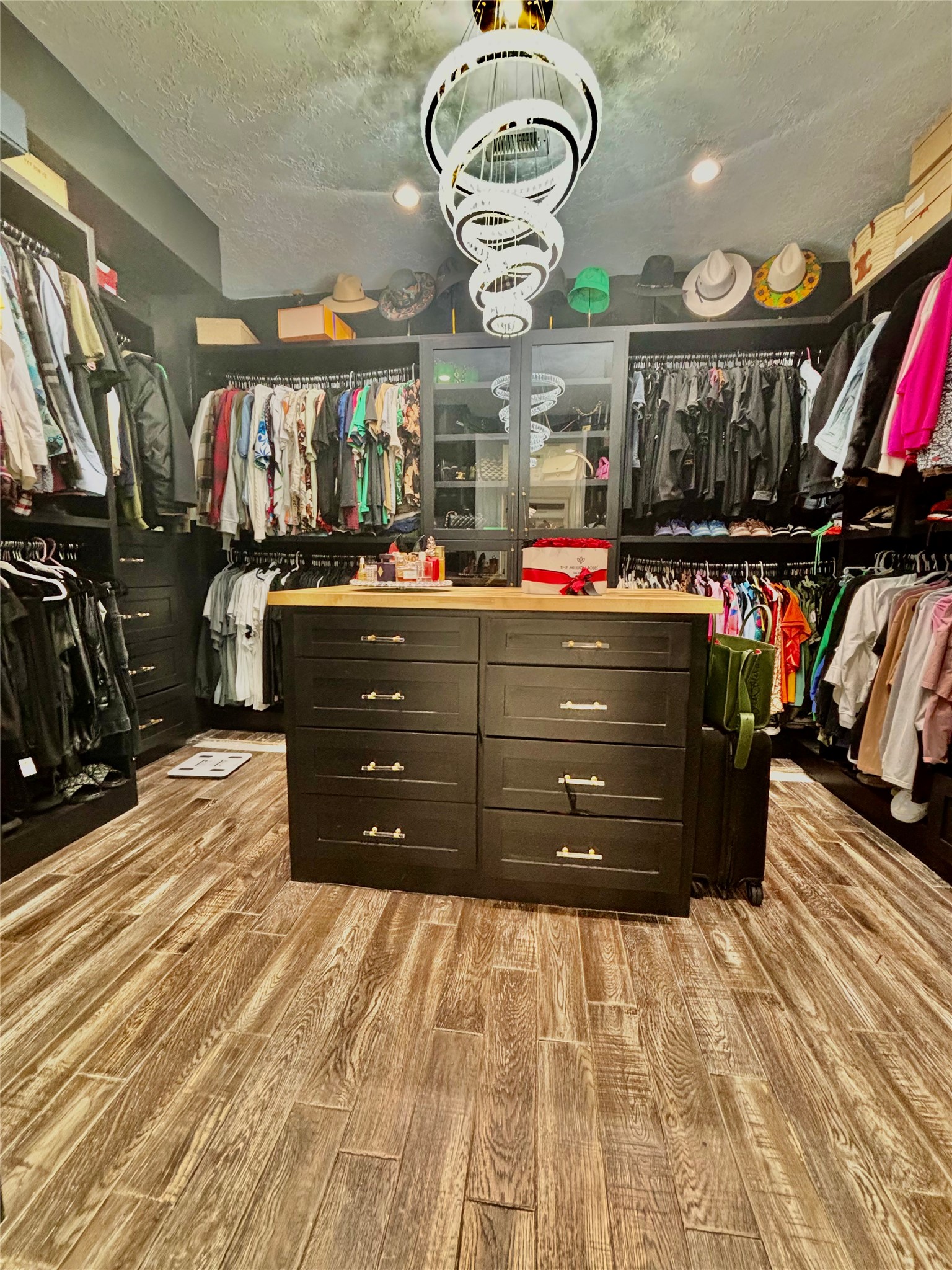 13510 Cascade Caverns Court Houston, TX 77044 - Photo 17 of 37