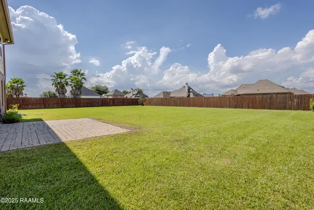 $410,000 | 11417 Twin Oaks Circle, Maurice, LA 70555
