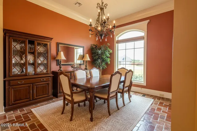 $410,000 | 11417 Twin Oaks Circle, Maurice, LA 70555