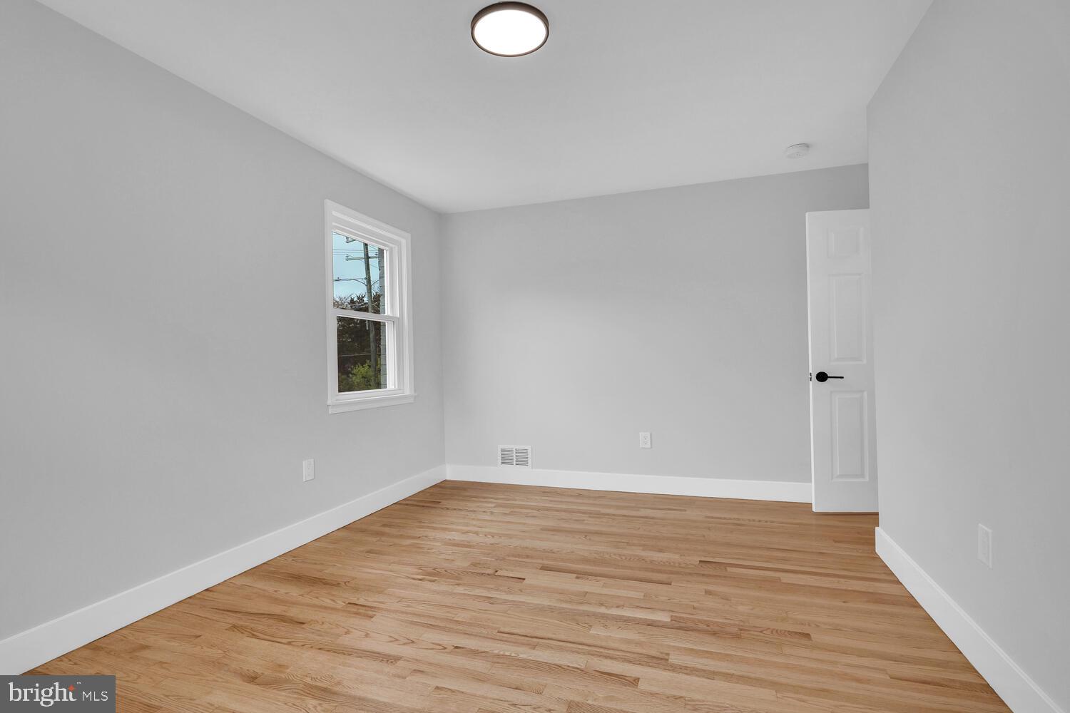 6429 Old Chesterbrook Road McLean, VA 22101 - Photo 34 of 50 Gallery Image 34