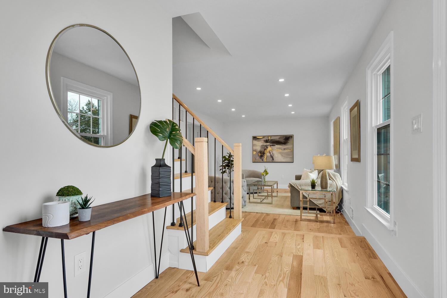 6429 Old Chesterbrook Road McLean, VA 22101 - Photo 4 of 50 Gallery Image 4