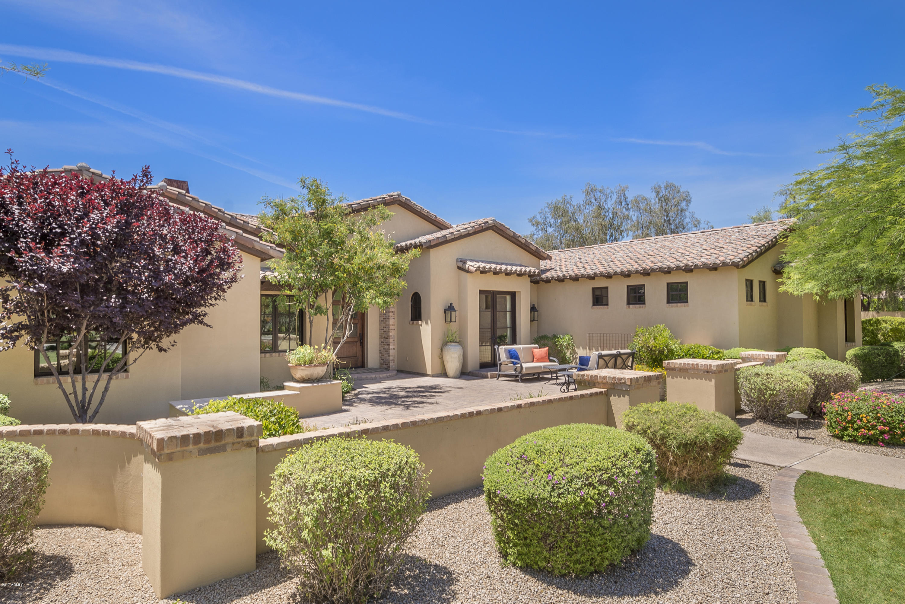 6915 East Sunnyvale Road Paradise Valley, AZ 85253 - Photo 24 of 27 Front with Huge Courtyard