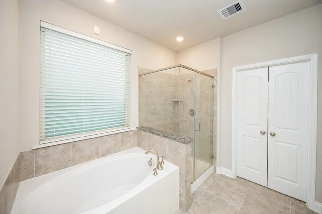 $450,000 | 19511 Wildflower Field Court, Cypress, TX 77433