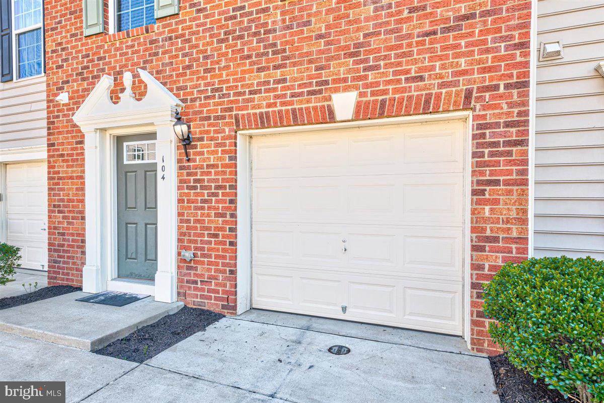 104 Spring Park Lane Fredericksburg, VA 22405 - Photo 3 of 36
