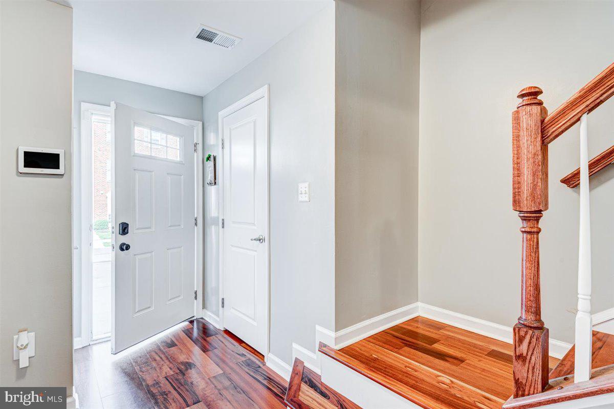 104 Spring Park Lane Fredericksburg, VA 22405 - Photo 5 of 36