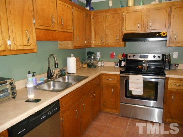 75 Manor Hills Road Lillington, NC 27546 - Photo 7 of 13 Gallery Image 7
