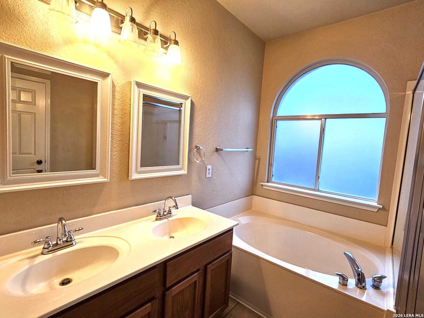 300 Eagle Flight Cibolo, TX 78108 - Photo 15 of 29