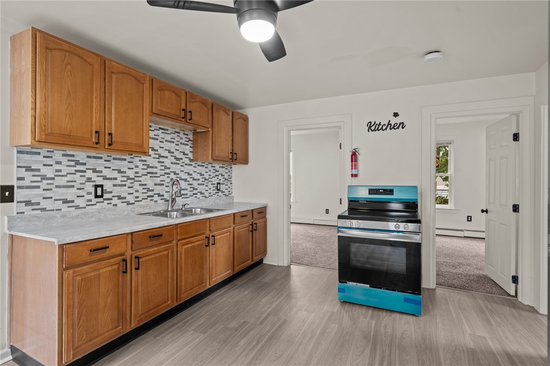 155 4th Avenue Woonsocket, RI 02895 - Photo 8 of 43 Unit 1 (1st floor)