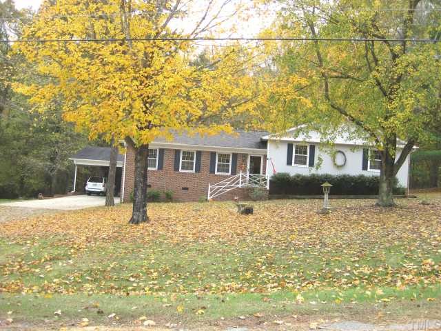 206 Hunters Road Oxford, NC 27565 - Photo 1 of 10 Gallery Image 1