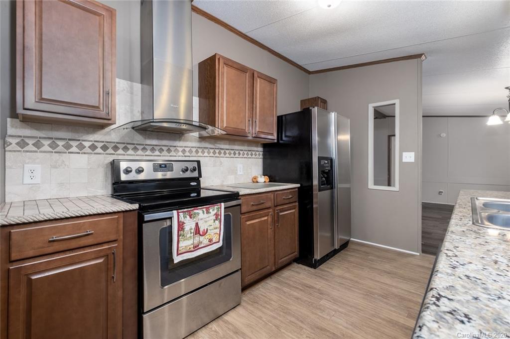 4444 Catawba Burris Road Denver, NC 28037 - Photo 4 of 37 Gallery Image 4