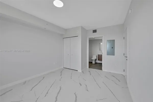 $2,861 | 840 Northeast 130th Street, Unit 211, North Miami, FL 33161