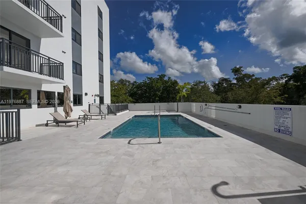 $2,861 | 840 Northeast 130th Street, Unit 211, North Miami, FL 33161