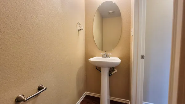 $2,000 | 1216 Shadow Creek Boulevard, Buda, TX 78610