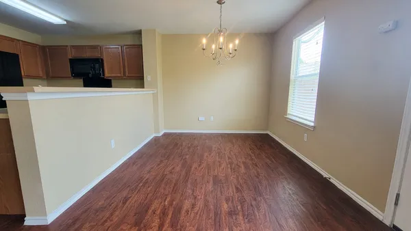 $2,000 | 1216 Shadow Creek Boulevard, Buda, TX 78610