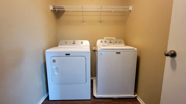 $2,000 | 1216 Shadow Creek Boulevard, Buda, TX 78610