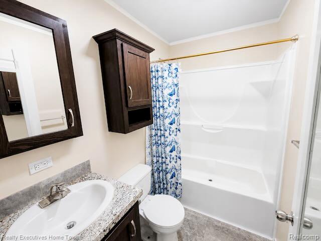 71597 Penny Court, Unit 240 Romeo, MI 48065 - Photo 14 of 21