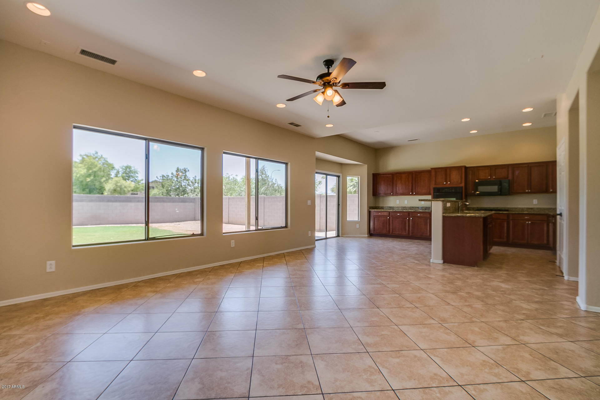 5423 West Pecan Road Laveen, AZ 85339 - Photo 5 of 16 Pecan-25