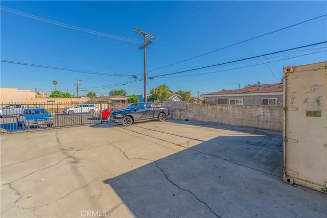 a cars parked on the side of a building