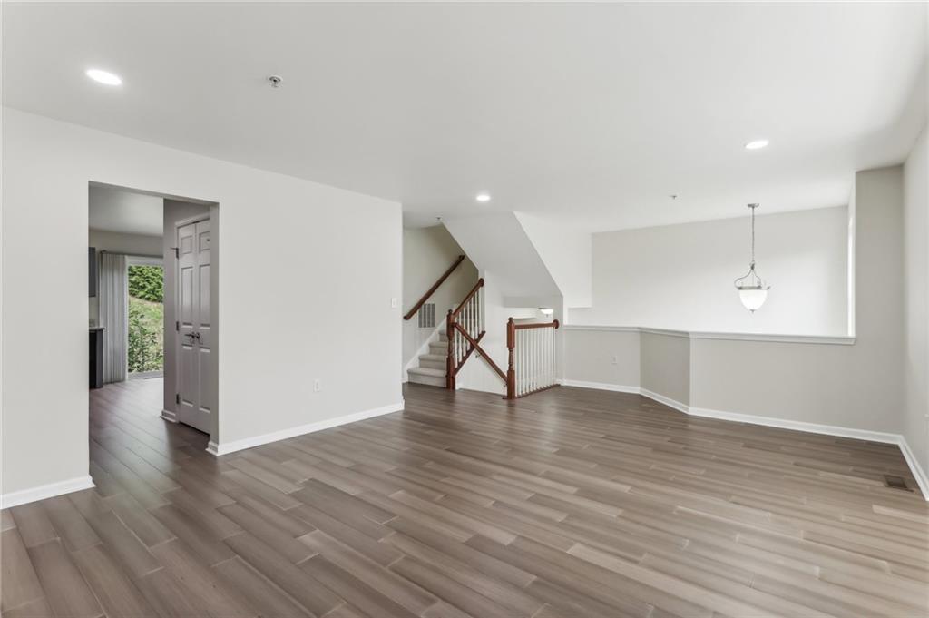 339 Maple Ridge Drive Canonsburg, PA 15317 - Photo 3 of 25 Gallery Image 3